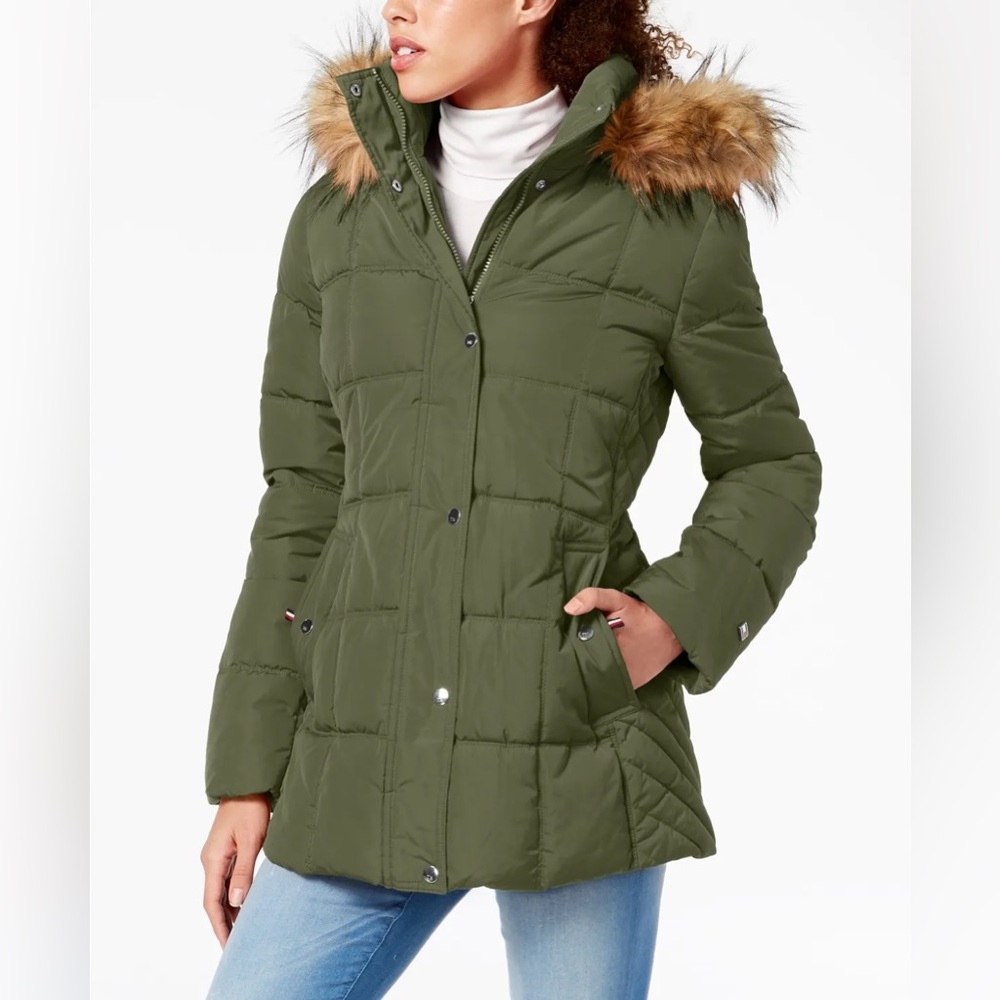 Tommy Hilfiger Hooded Puffer Coat with Faux Fur Trim